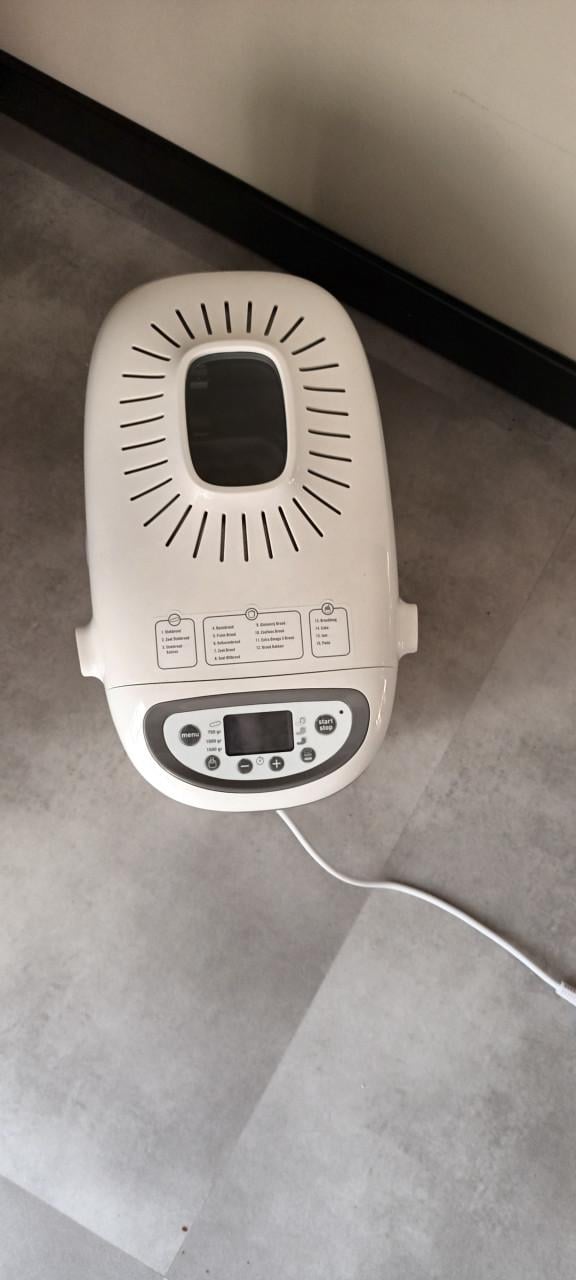 Broodbakmachine wit moulinex