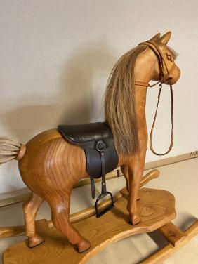 🐴 Te koop: Vintage houten hobbelpaard