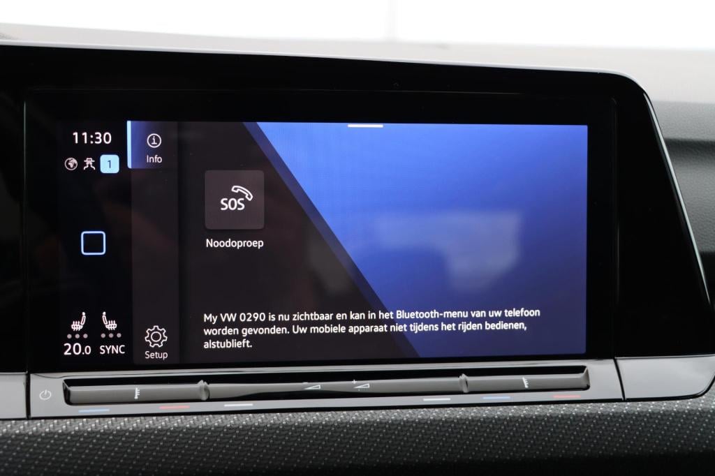 Volkswagen Golf 1.5 etsi r-line | 130pk | dsg7