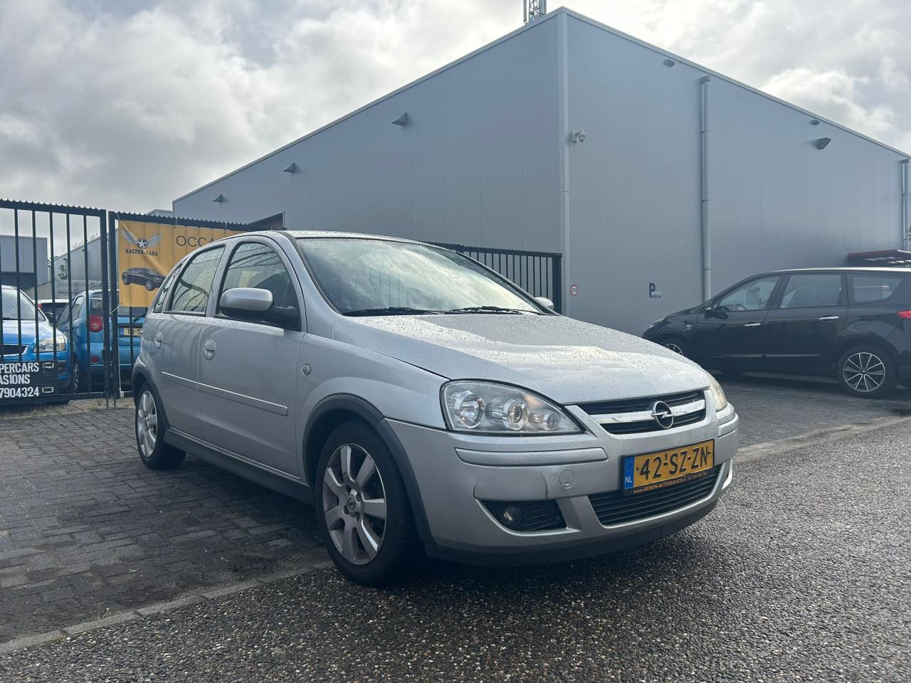 Opel Corsa 1.2-16V Silverline Airco/LM Velgen/Multifunctioneel Stuur