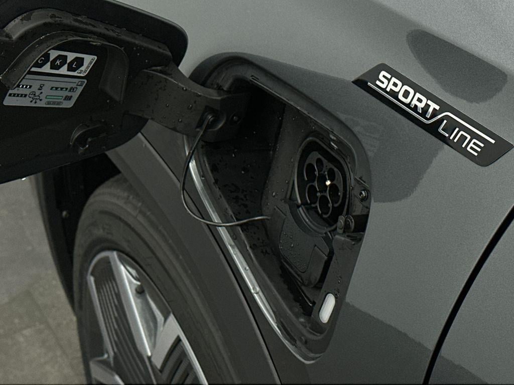 Skoda Kodiaq sportline business 1.5 tsi phev 150 kw / 204 pk su