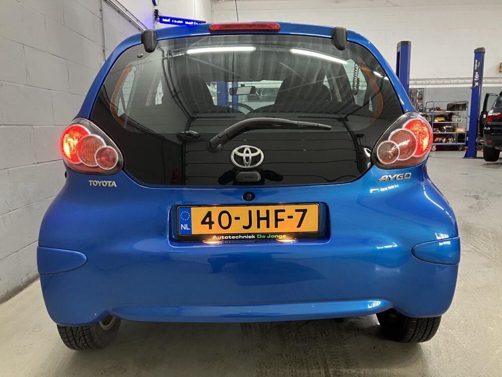 Toyota Aygo 1.0-12V Dynamic Blue