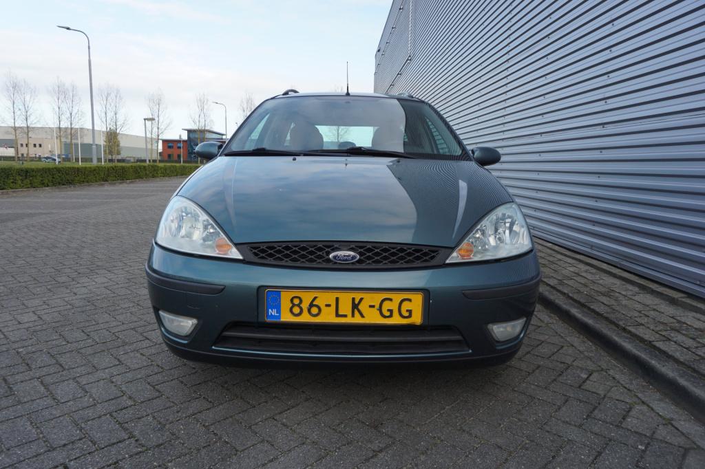 Ford Focus wagon 1.6-16v cool edition airco / elektr. ramen / trekhaak / lm