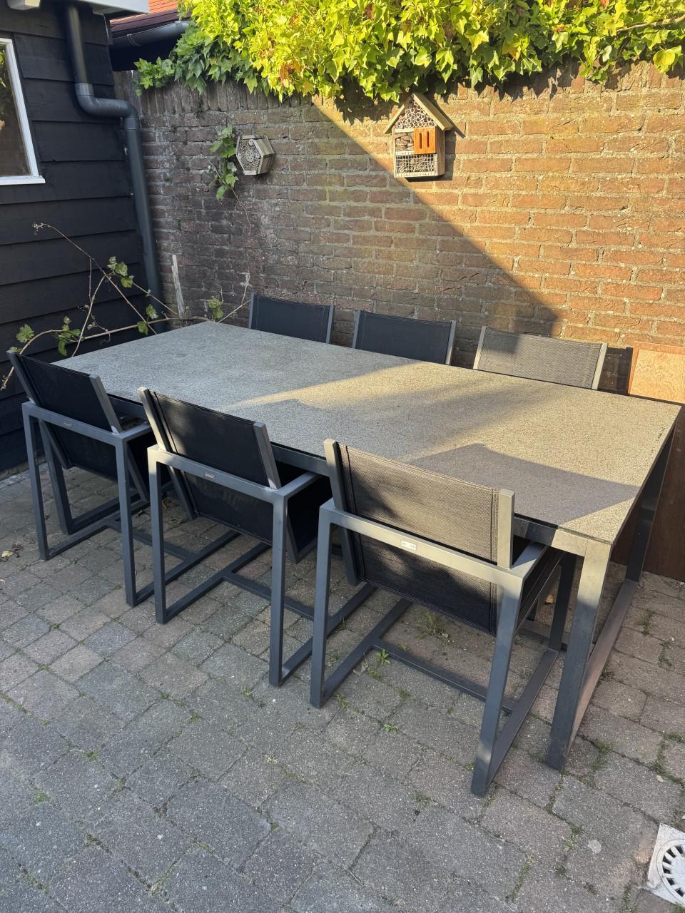 Tuinset tafel met 6 stoelen