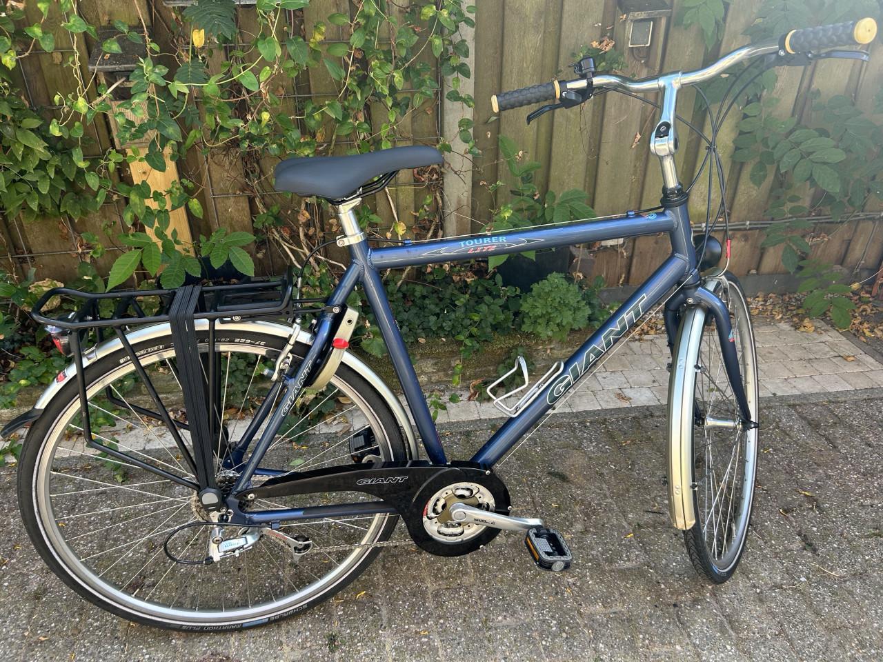 Herenfiets Giant Tourer Lite 21 versnel. Echt goed en mooi..