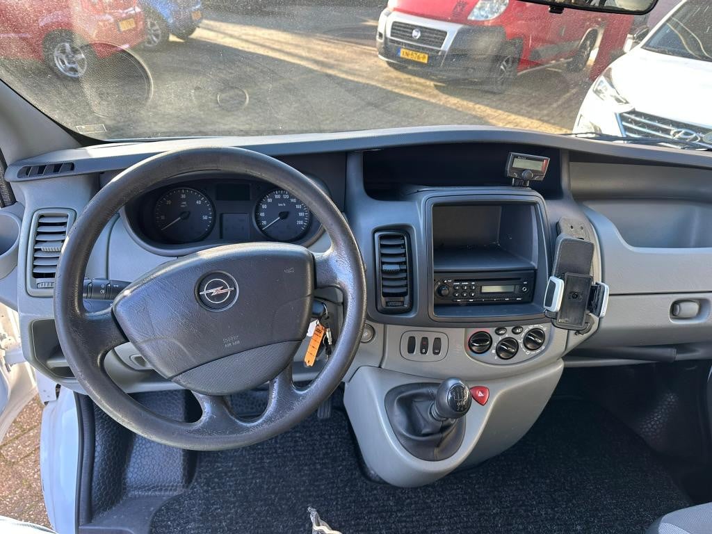Opel Vivaro vivaro-2 2.0cdti/84kw-dpf-e4 2 buscamper - jaar apk, 3mnd garan