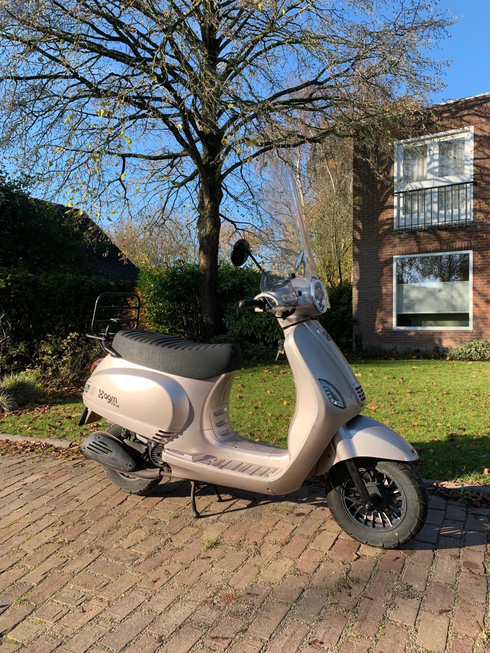 Agm vx50 snor scooter