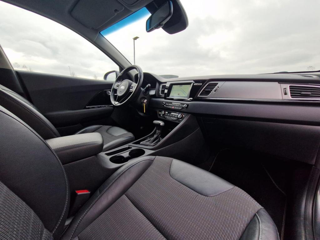 Kia Niro 1.6 gdi hybrid executiveline | 1e eigenaar | automaat | trekhaak |