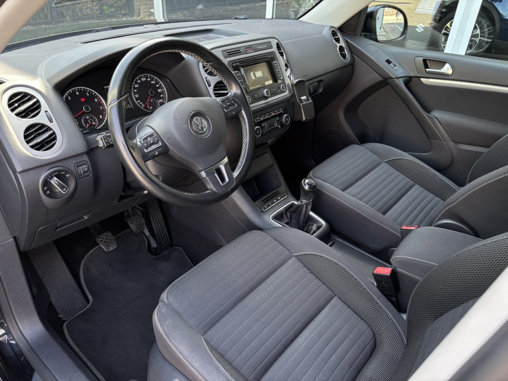 Volkswagen Tiguan 1.4 tsi sport&style/trekhaak 1800kg