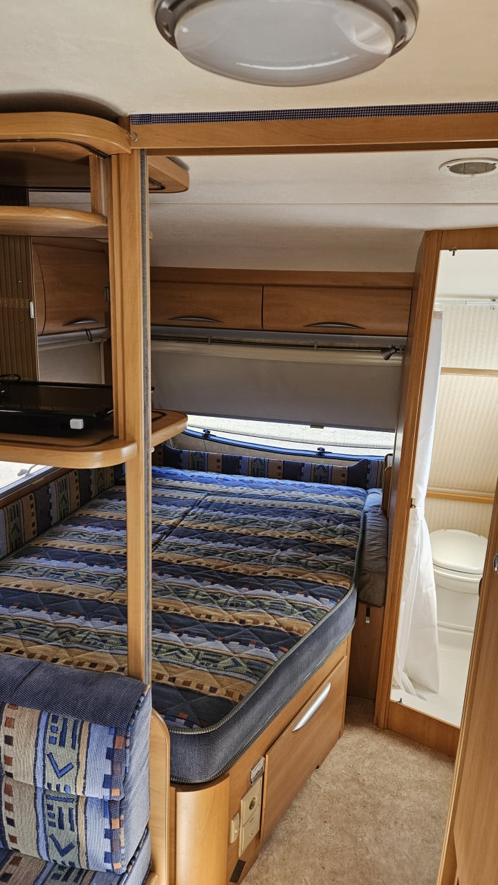 Swift Toscane 410 met Mover een zonnepanelen Boiler