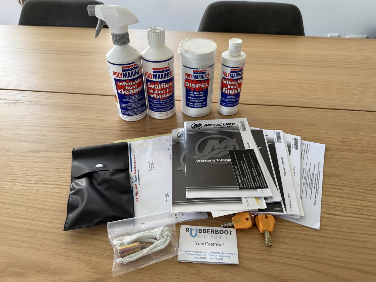 Quicksilver Sport 300 met Mercury 6PK buitenboormotor en veel extra's