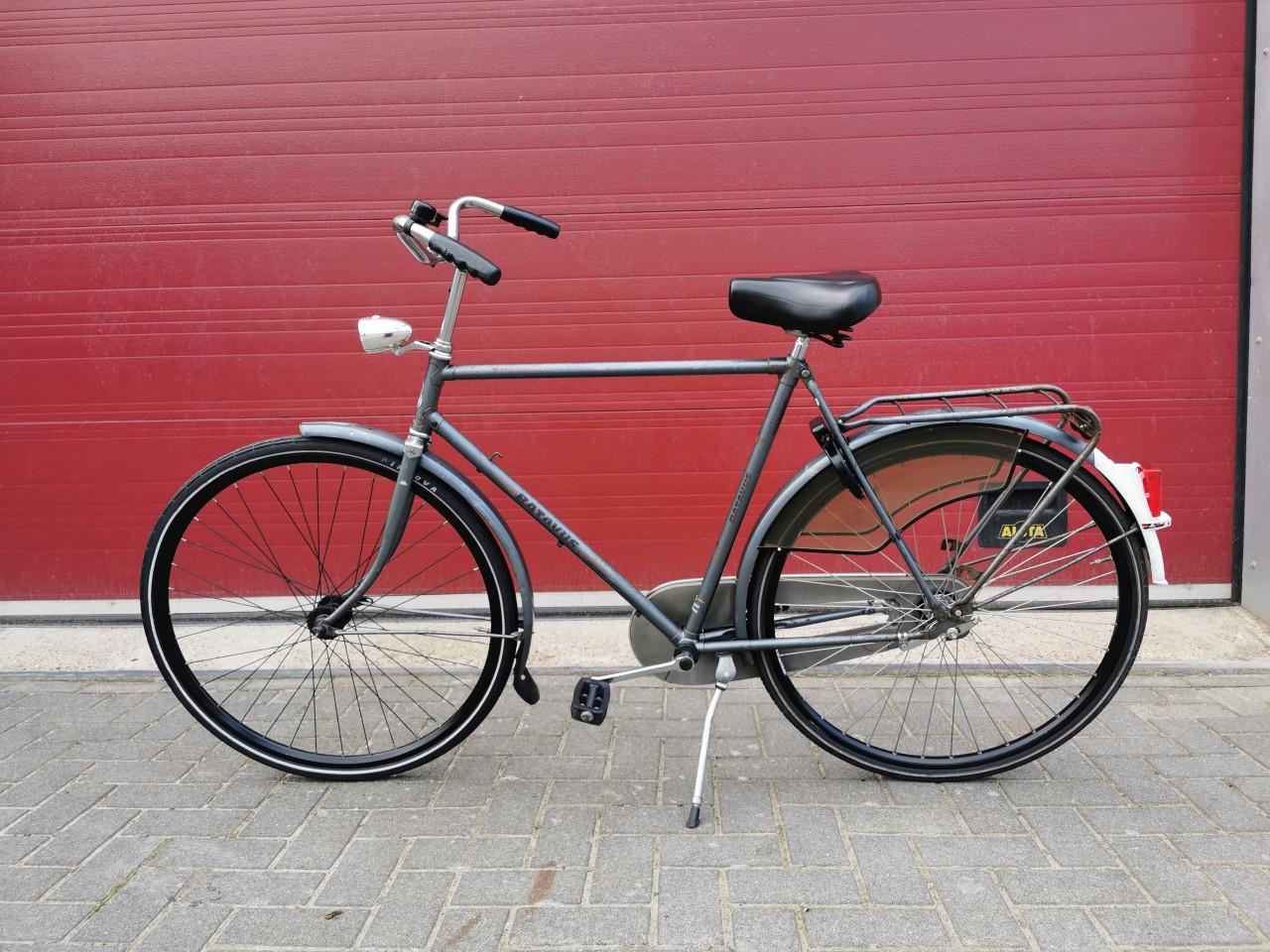 BATAVUS STATIONS/ STADSFIETS