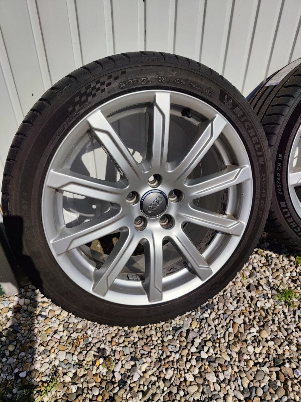 Originele 18 Inch Audi A4 velgen + Michelin Pilotsport zomerband