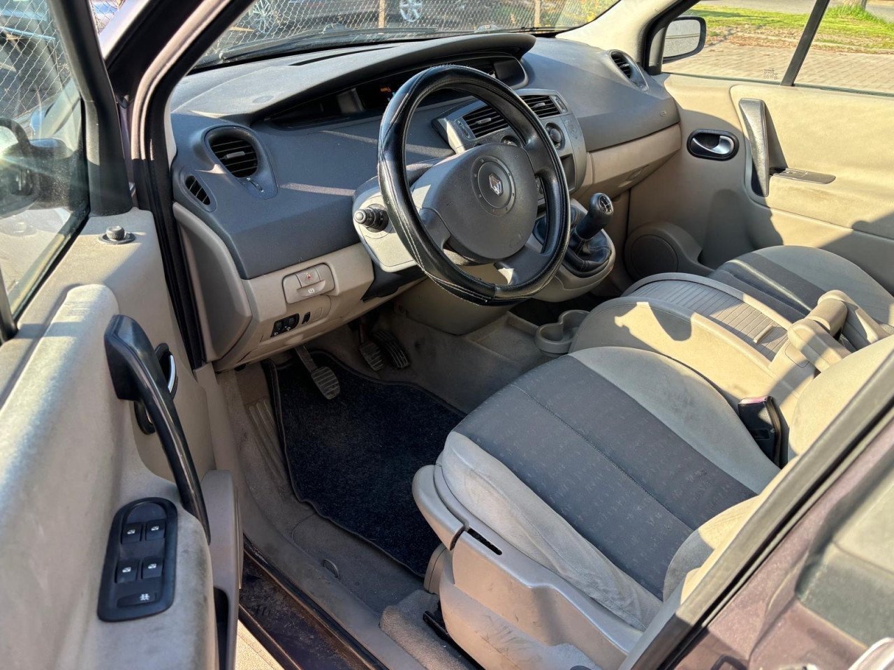 Renault Scenic 1.6-16V Expression Vol Jaar Apk