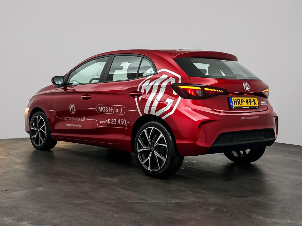 MG Mg3 hybrid+ 1.5 hybrid standard | 17'' velgen | camera | apple carplay &
