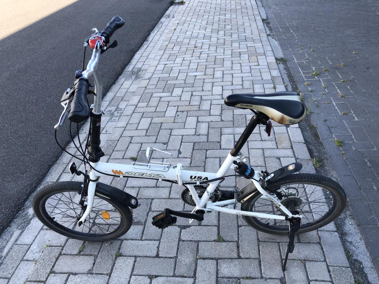 Te koop:  Vouwfiets met achtervering en 21 versnelling