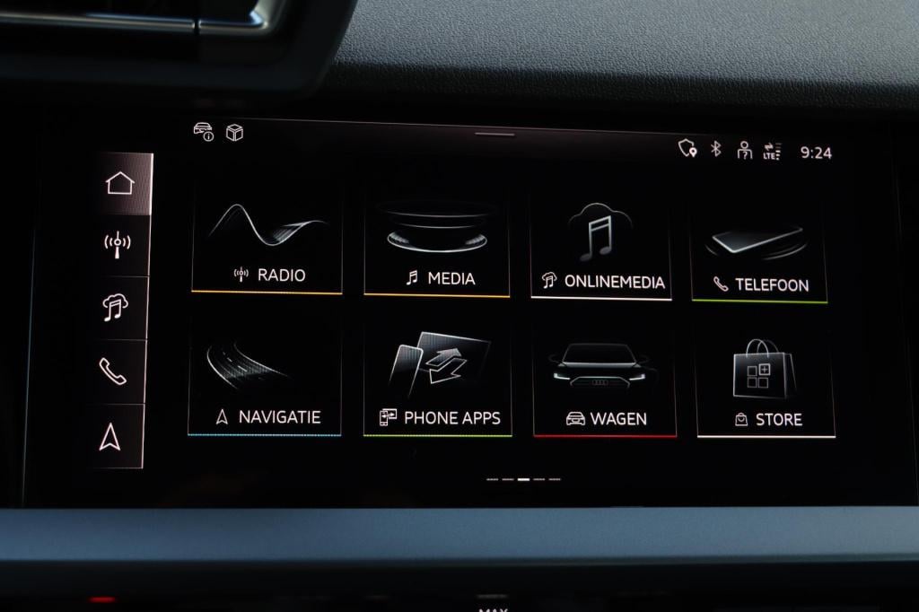 Audi A3 sportback 40 tfsi e advanced edition 204pk s-tronic | soh 99,9% |