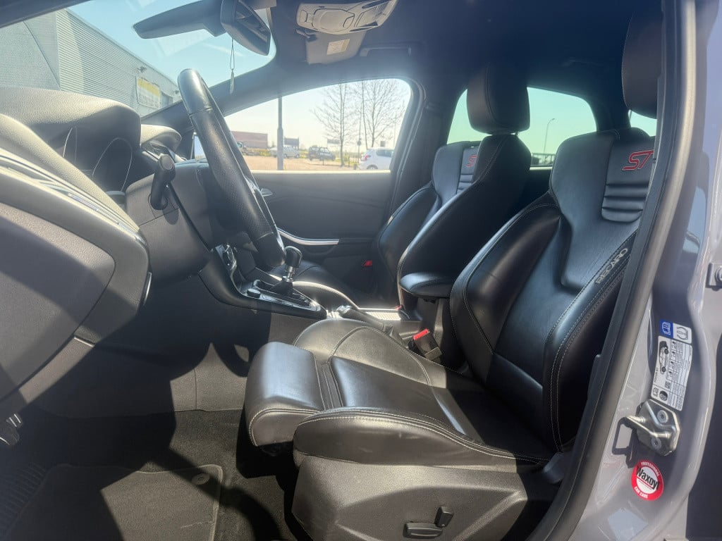 Ford Focus 2.0 st-3