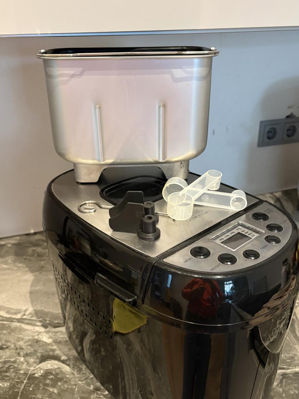 Broodbak machine
