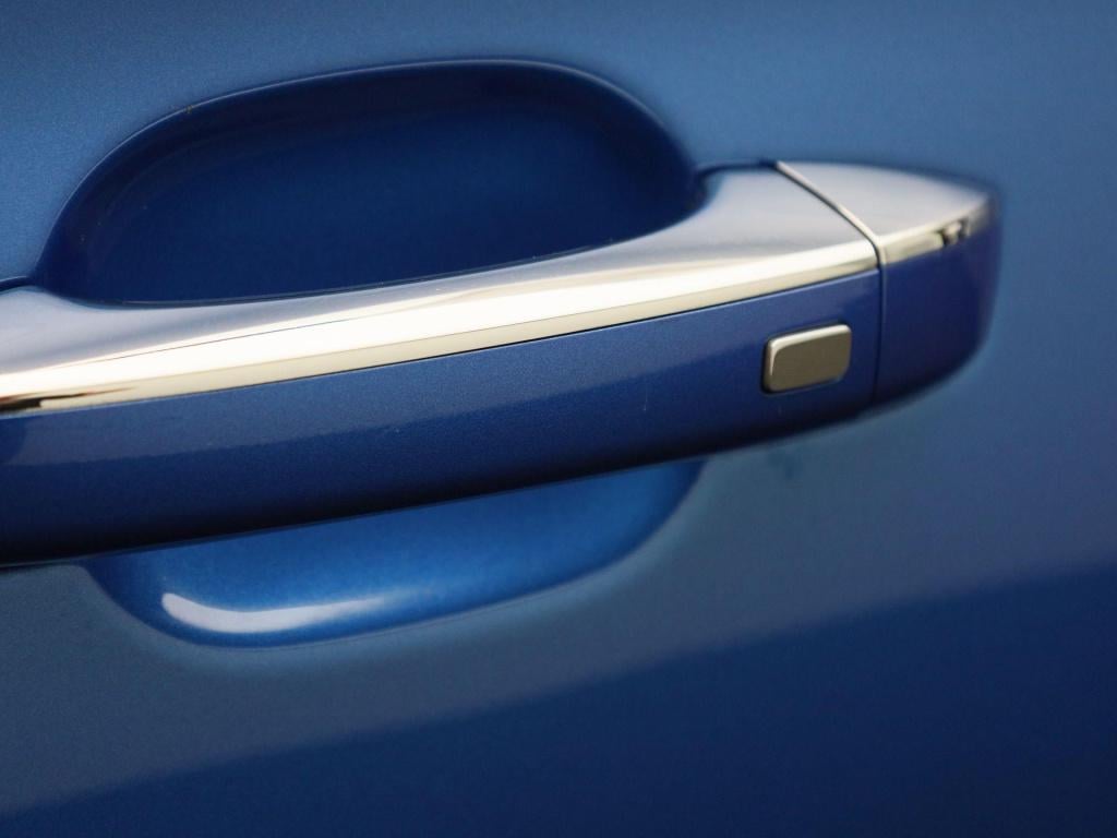 MG Zs Ev luxury 45 kwh | leder | panoramadak | carplay | stoelverwarming | 