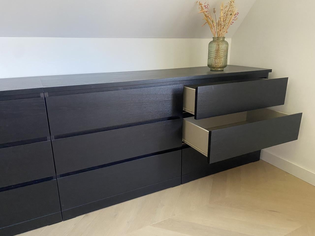 Zo goed als nieuwe ladekast met 6 laden te koop (160 x 78 x 48)