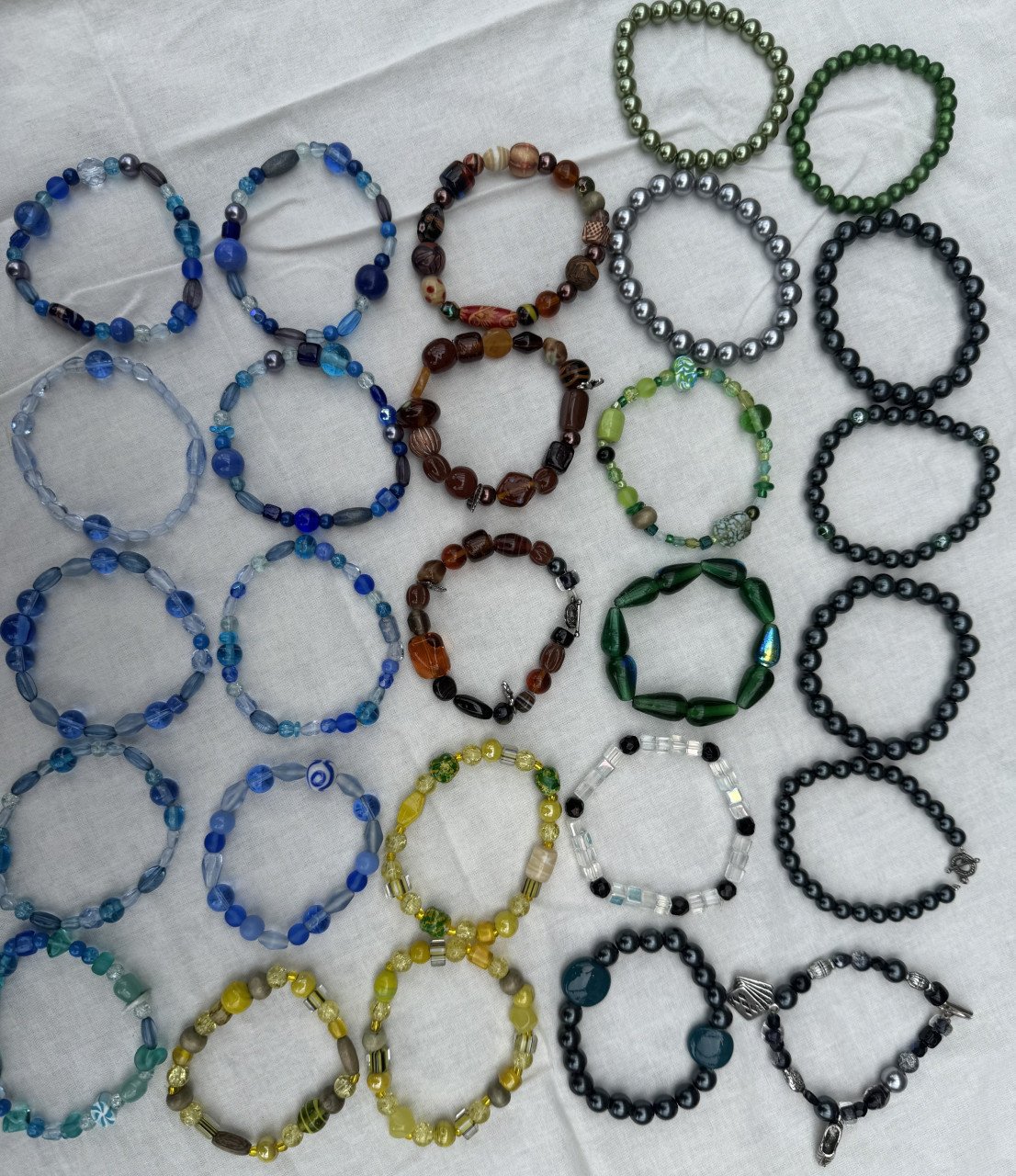 Zelfgemaakte Mooie Trendy Sleutelhangers en armbandjes.