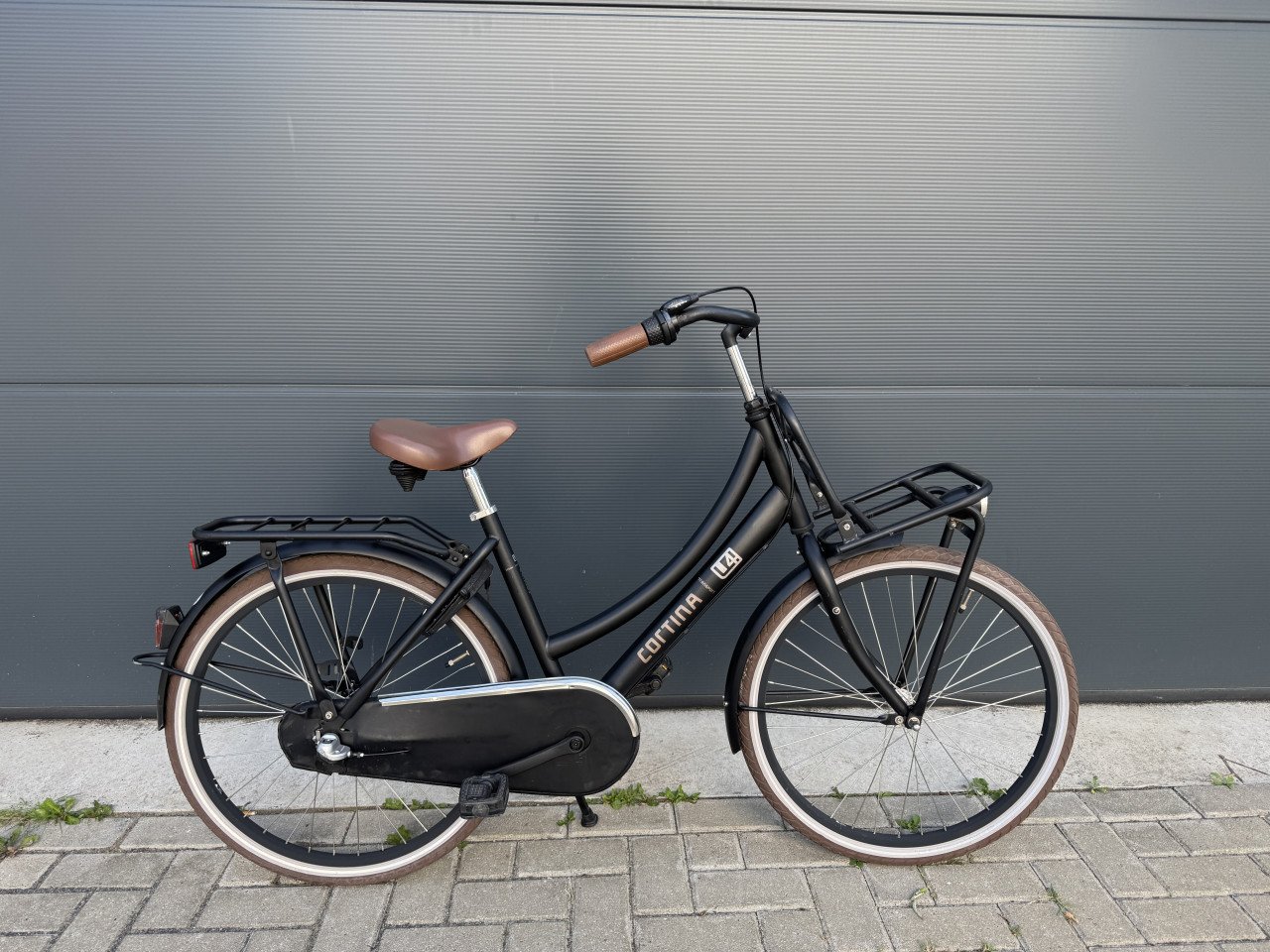 Nette Cortina U4 meisjesfiets 24inch