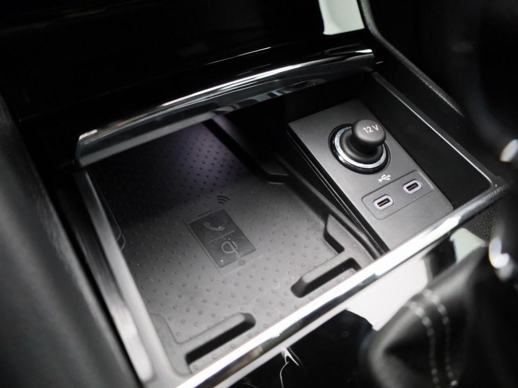 Skoda Kodiaq 1.5 tsi sportline business | panoramadak | trekhaak | sfeerver