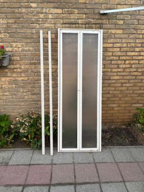 Gratis! wand voor in douche plexiglas, onbreekbaar