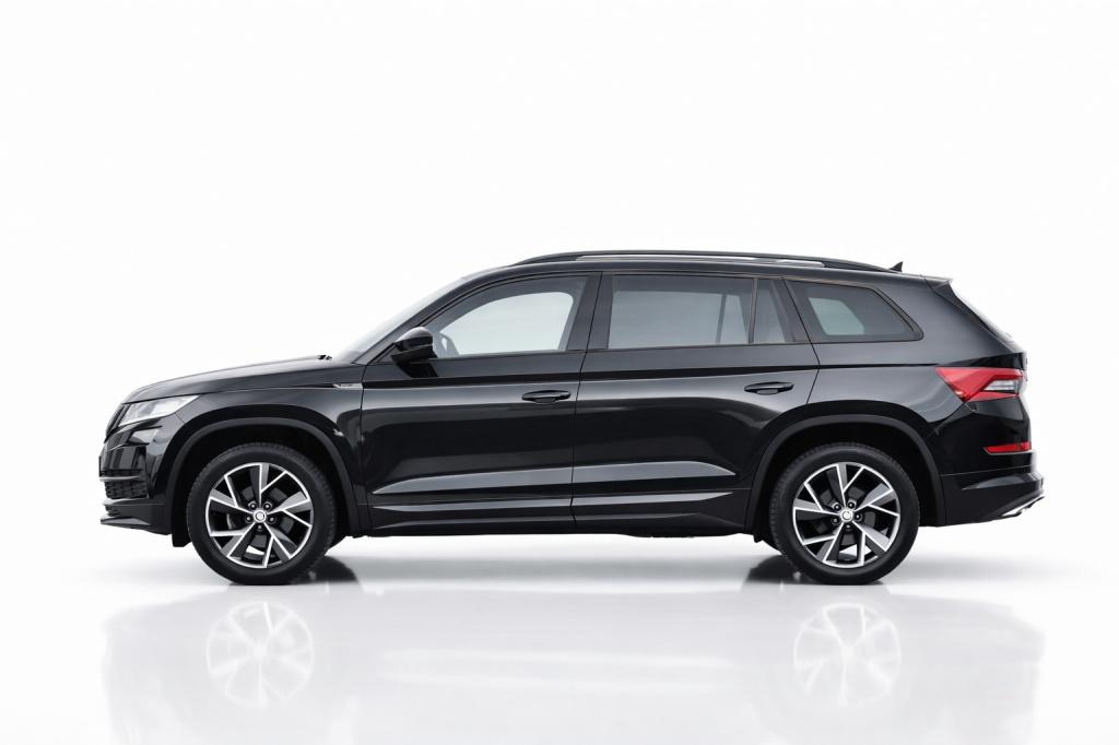 Skoda Kodiaq 1.5 tsi sportline | trekhaak | adapt. cruise | nap | canton | 