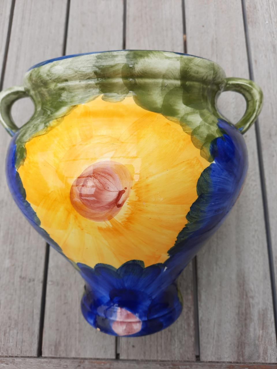 Kleurige muurbloempot