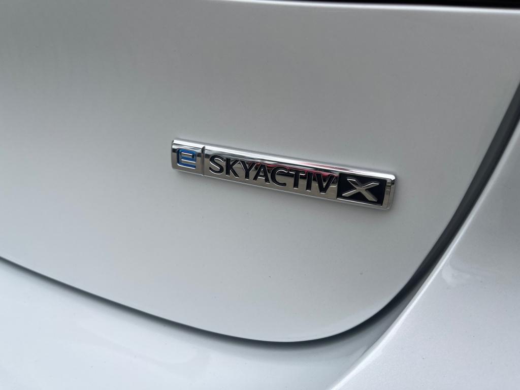 Mazda 3 2.0 e-skyactiv-x m hybrid 186 nagisa|rijklaar