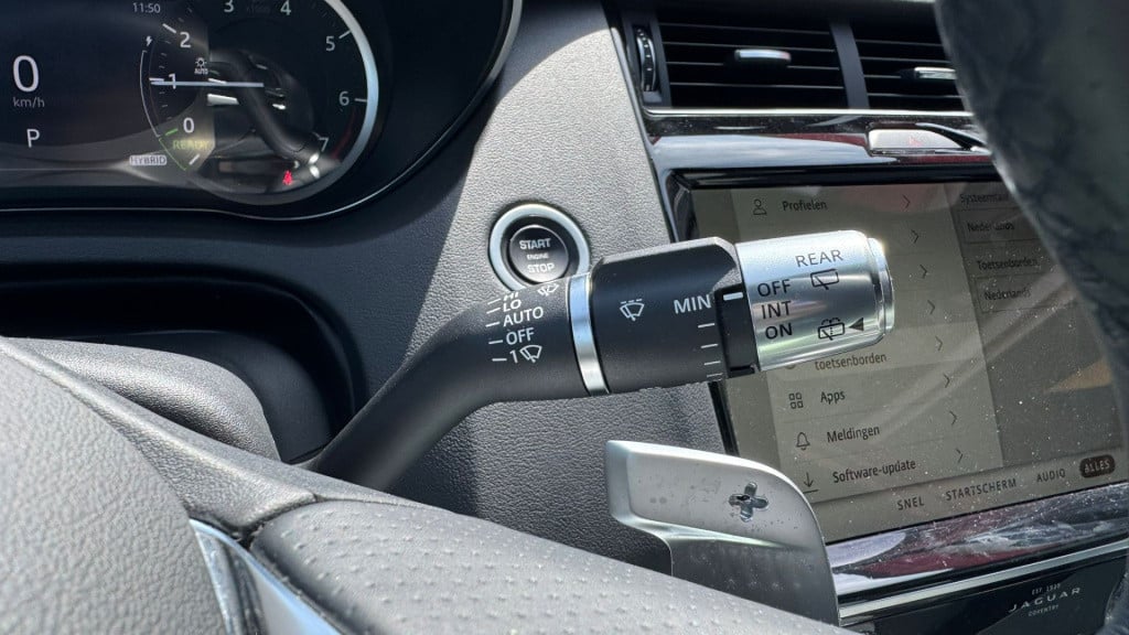 Jaguar E-pace 1.5 p300e awd r-dynamic s