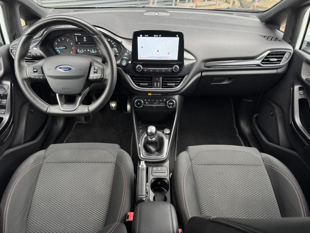 Ford Fiesta 1.0 ecoboost st-line nl-auto, panoramadak + véél opties!