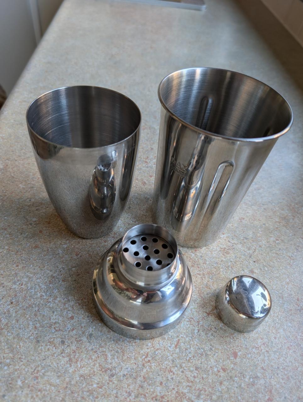Cocktail shaker met handig zeefje