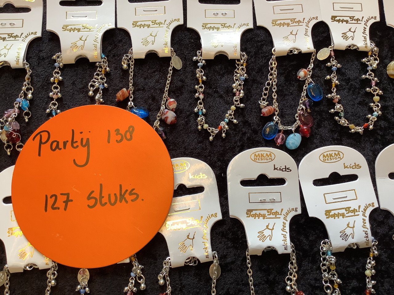 Partij leuke kinder armbandjes. (Partij 138)