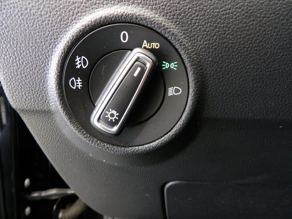 Volkswagen T-roc 1.5 tsi 150pk t-roc style