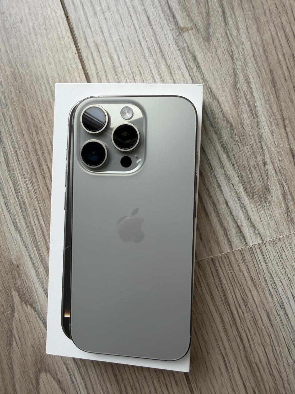Iphone 16 Pro, zeer mooi!!!