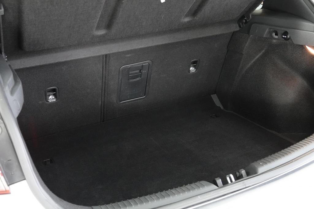 Hyundai I 30 1.0 t-gdi mhev | camera | cruise | carplay | pdc |