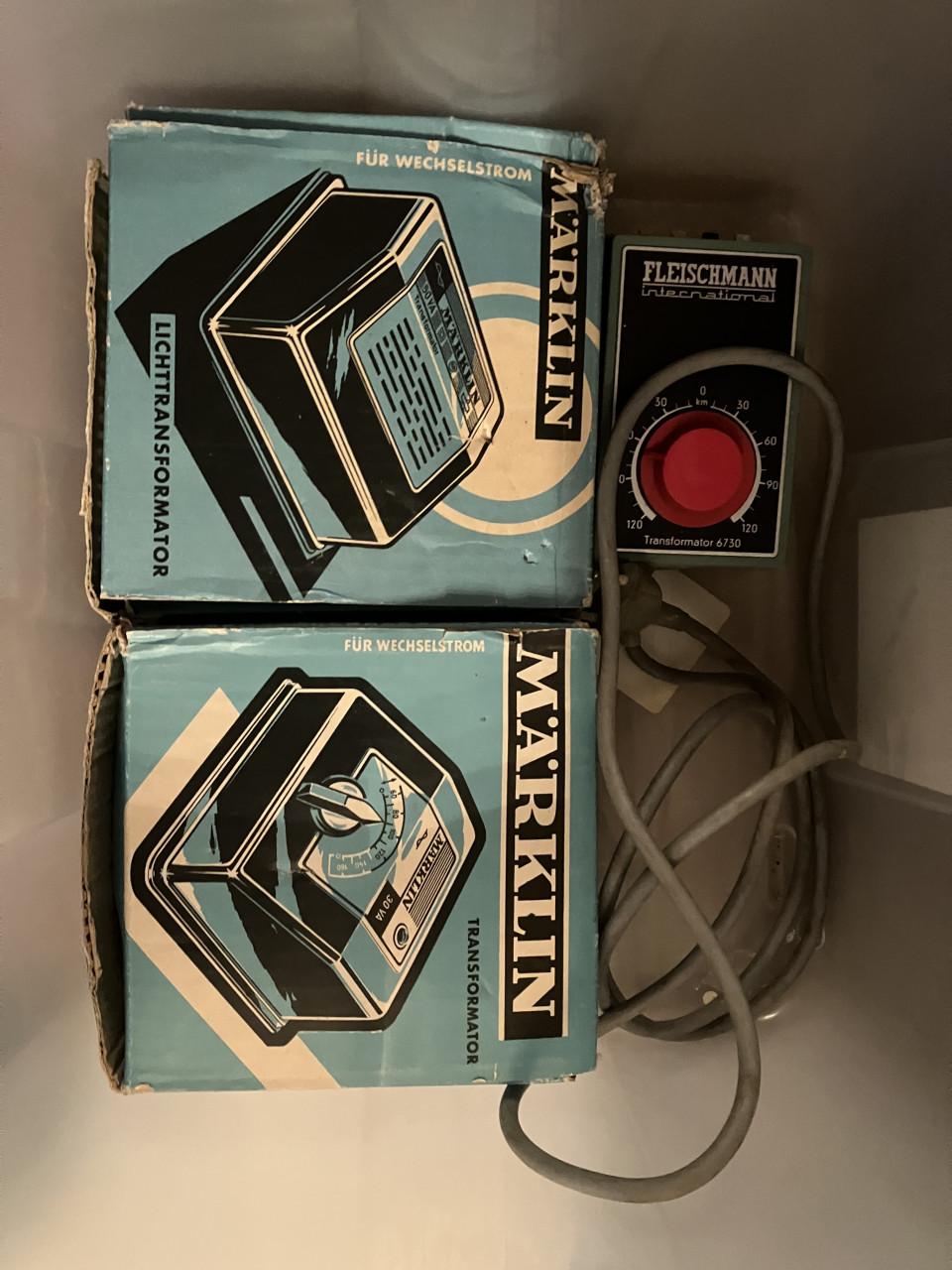 Märklin HO spoor wissels overgang seinen trafos