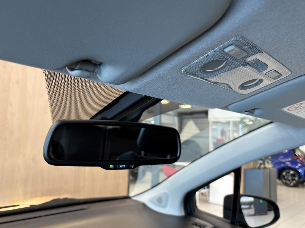 Toyota Yaris 1.5 hybrid dynamic
