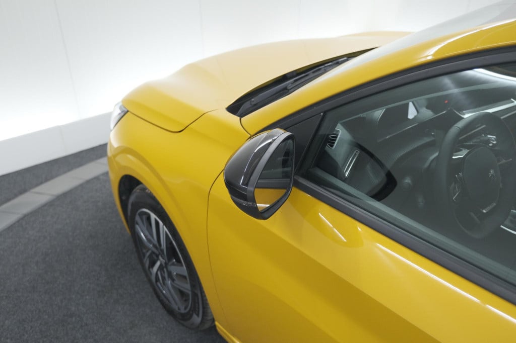 Peugeot 208 puretech 100 allure pack | adaptieve cruise control | camera | 