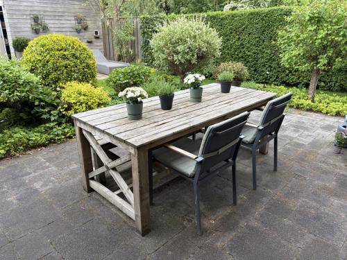 GRATIS af te halen - tuintafel van Hillhout (204 x 90 centimeter)