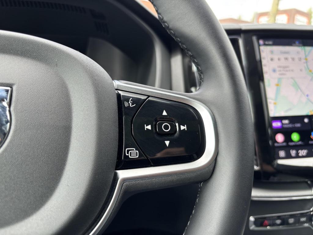 Volvo XC60 2.0 t6 plug-in hybrid awd plus black edition soh 99%
