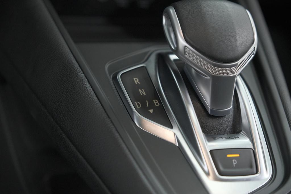 Renault Captur 1.6 e-tech plug-in hybrid 160 intens | camera | 9.3 inch gro