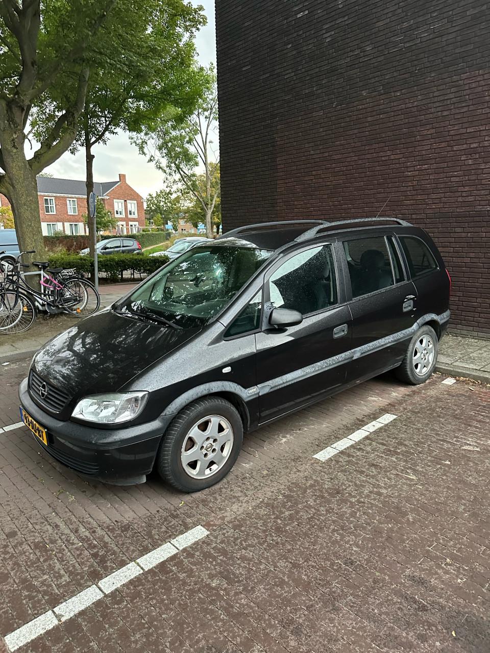 Nette Opel Zafira 1.6 16V Ruime 7-zitter 155173km
