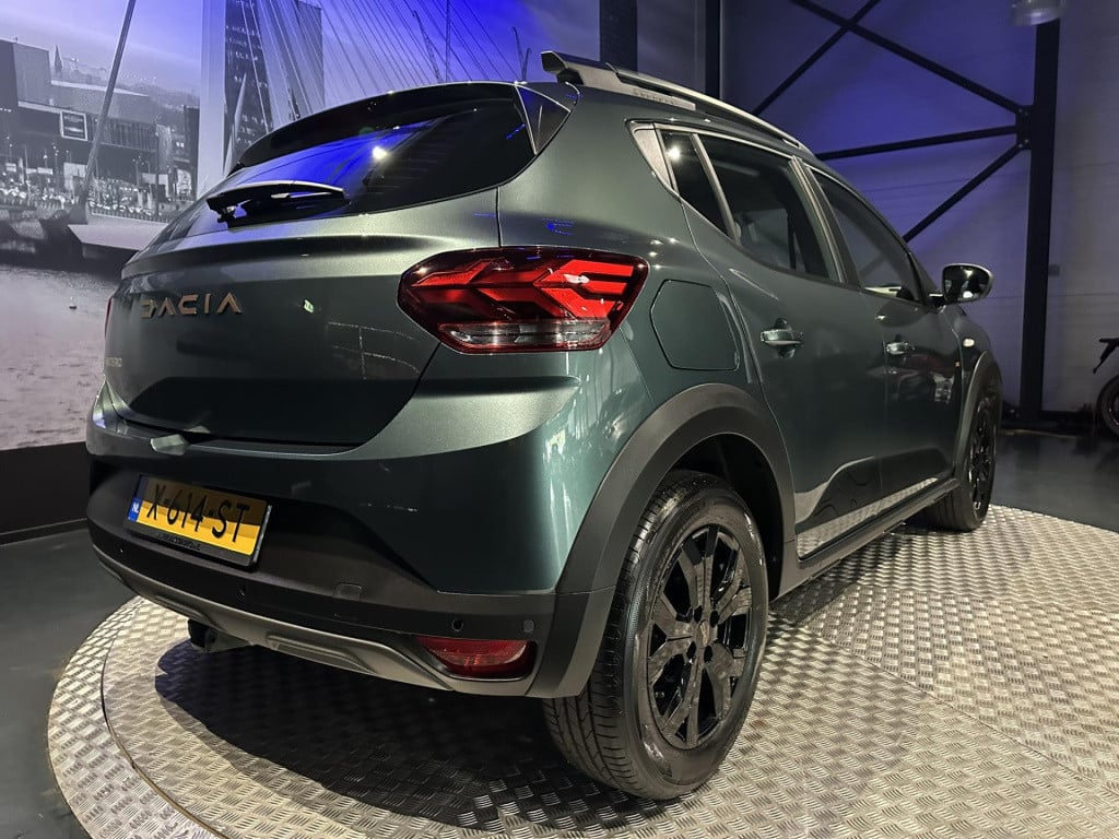 Dacia Sandero Stepway 1.0 tce 90 extreme *1e eigenaar*winterpakket*camera*