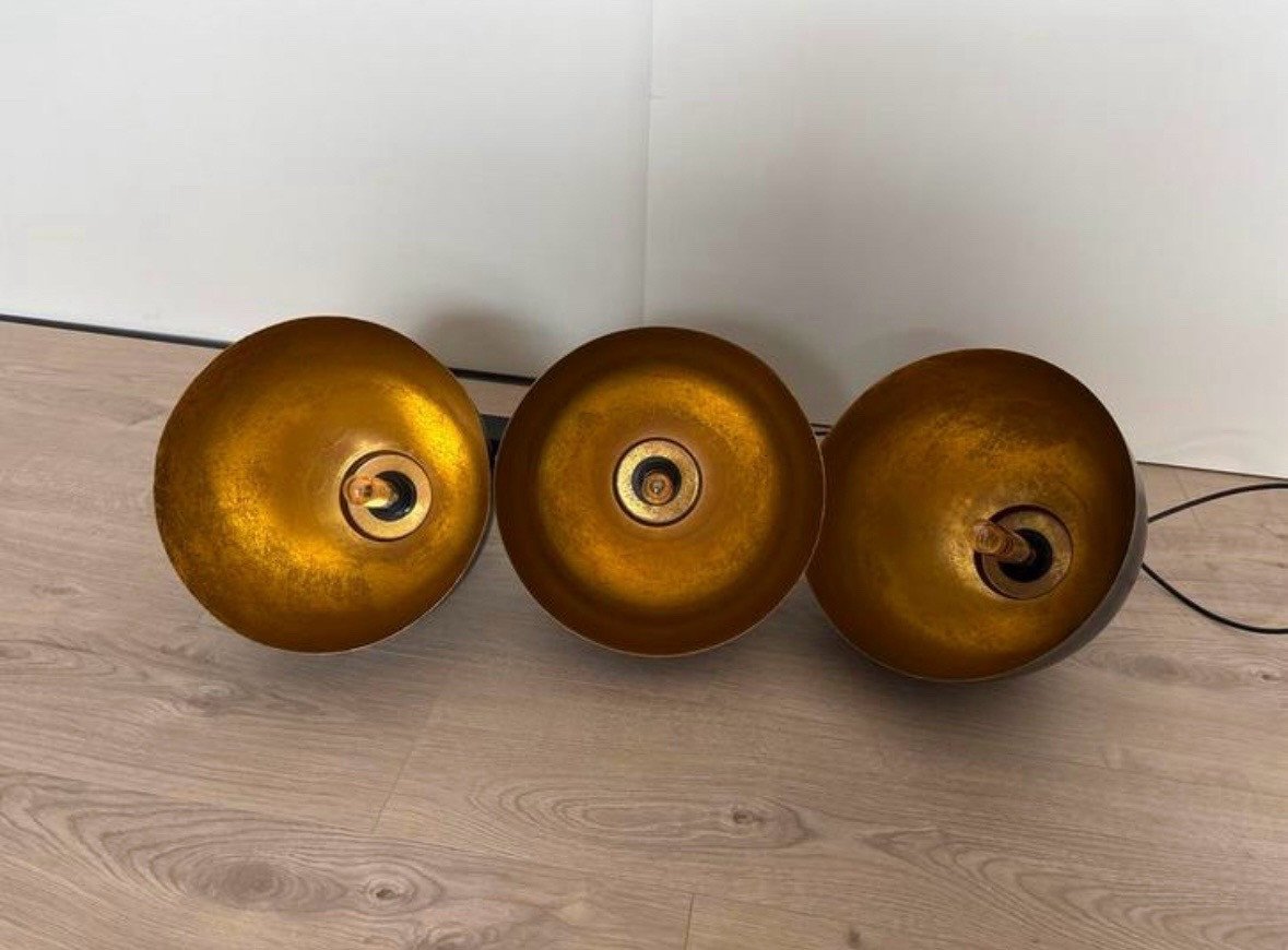 Lamp zwart met gouden binnenkant