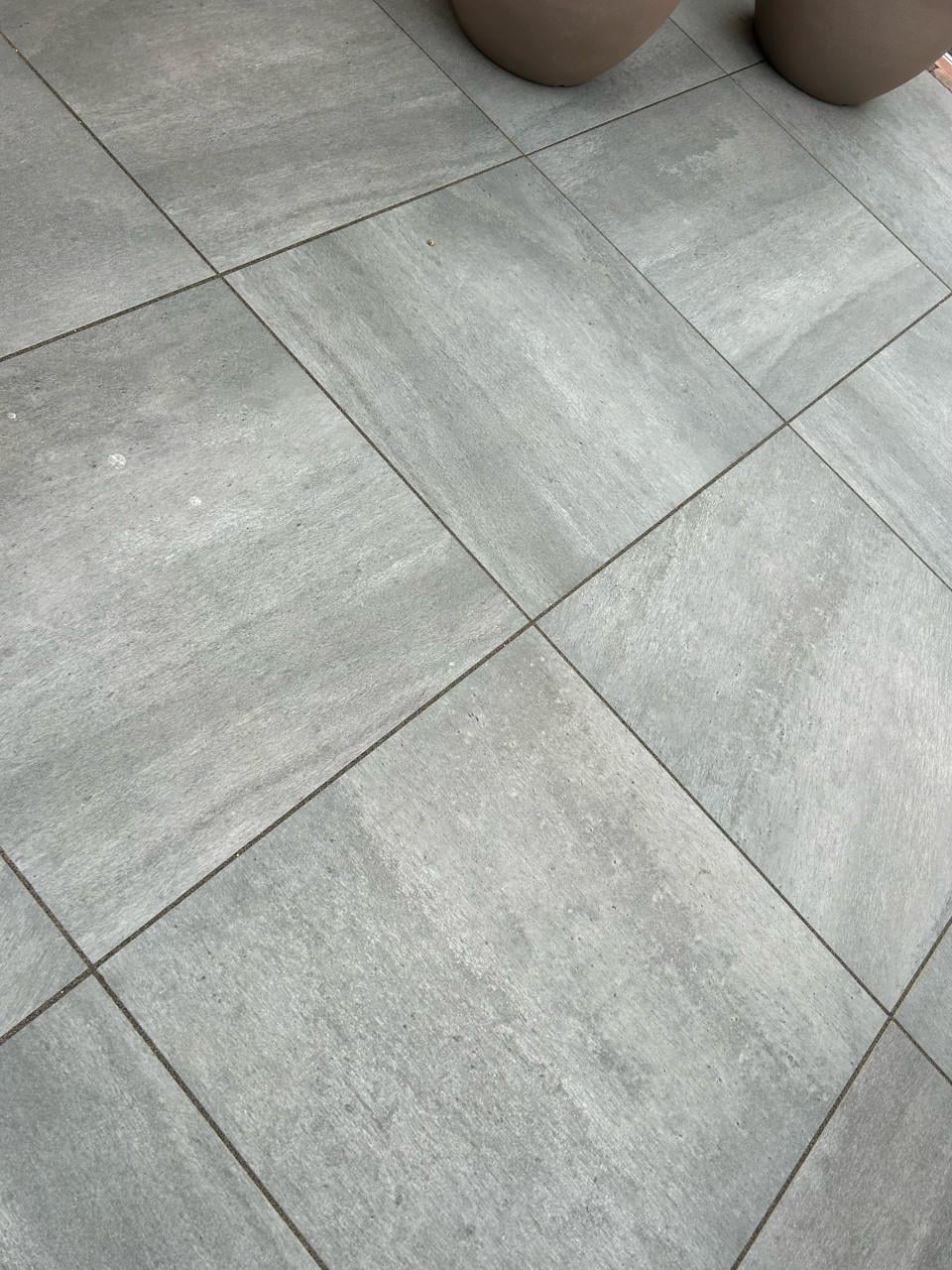 Gratis keramische tegels 4 stuks 88x88