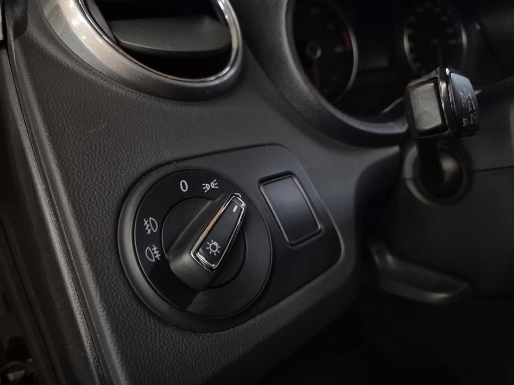 Seat Ibiza 1.2 tsi fr / 5-deurs / cruisecontrol / stoelverwarming